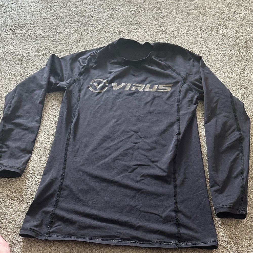 Virus Black Performance Long Sleeve compression Top size M